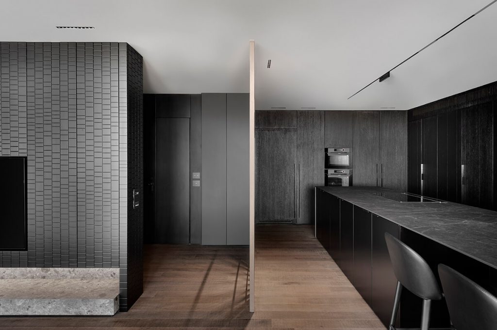 MY HOUSE IS MY DRESS - Penthouse - Erez Hyatt