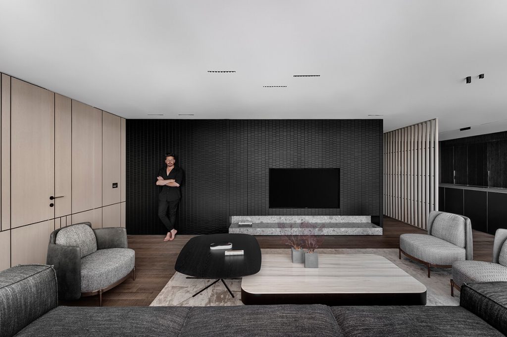 MY HOUSE IS MY DRESS - Penthouse - Erez Hyatt